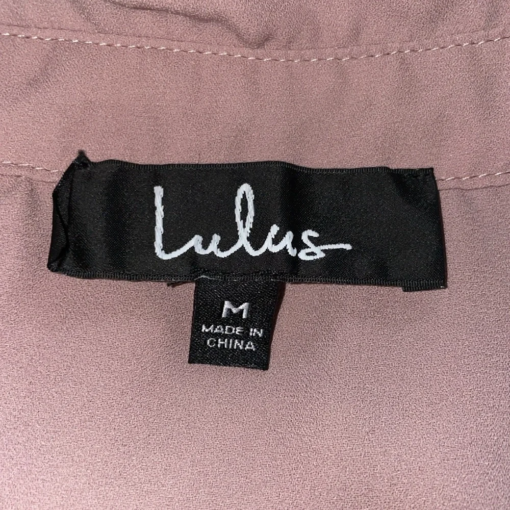 Lulu’s button up - Picture 4 of 6